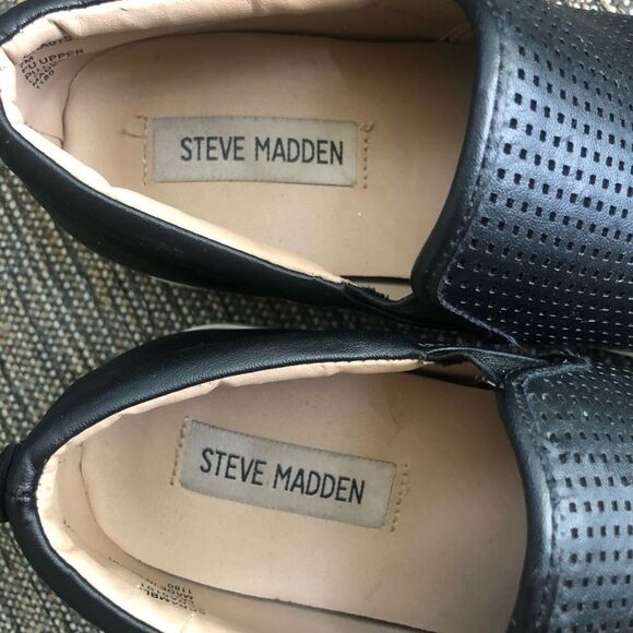 Steve Madden Scramble Black Perforated 7 - Picture 5 of 9